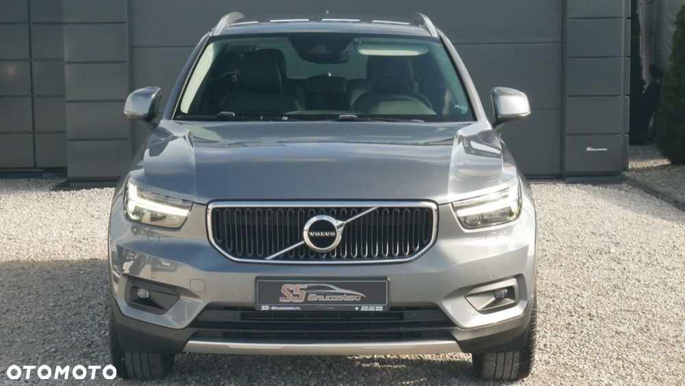 Volvo XC 40 - 4