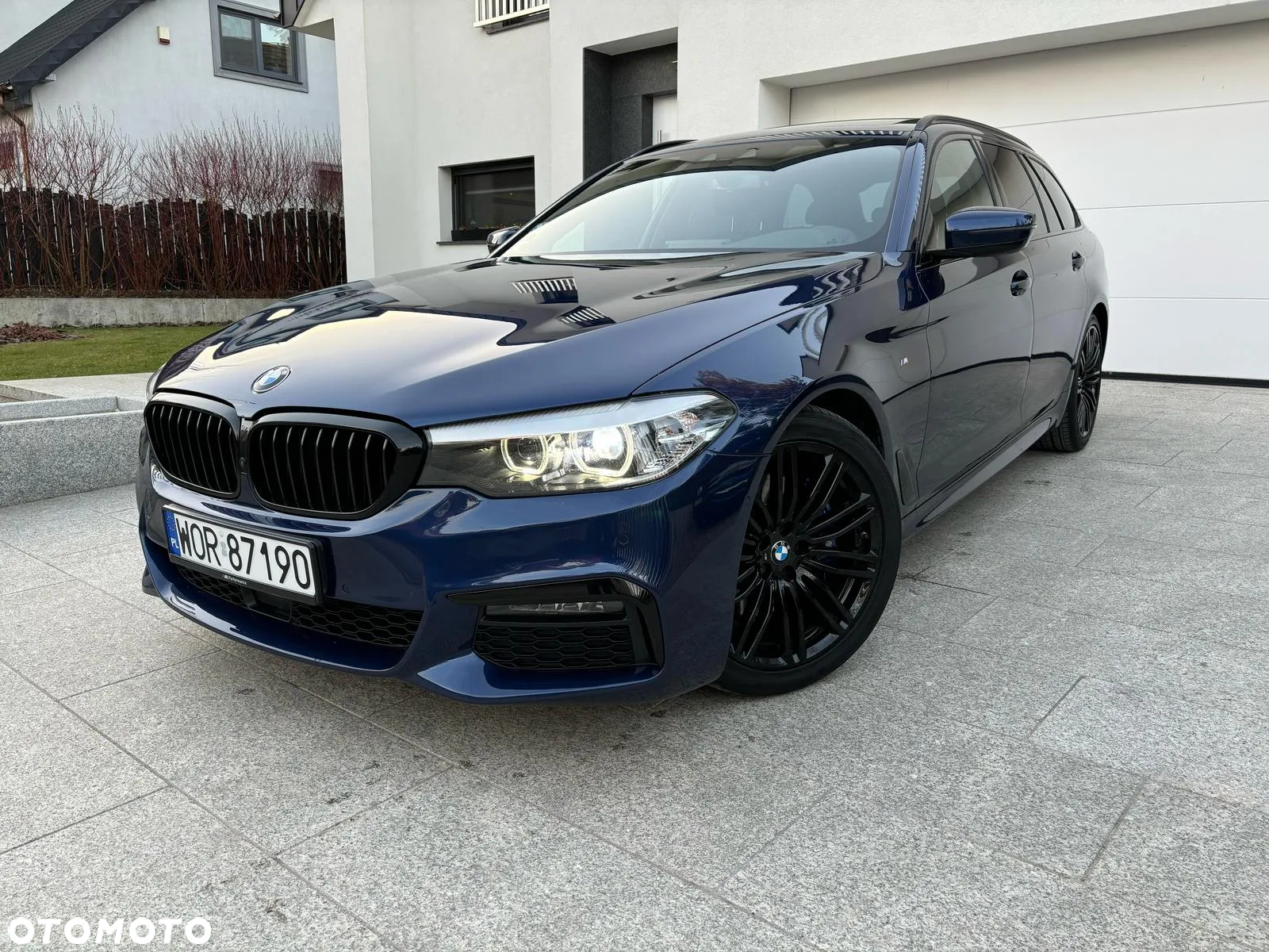 BMW Seria 5 525d Touring Sport Line - 11