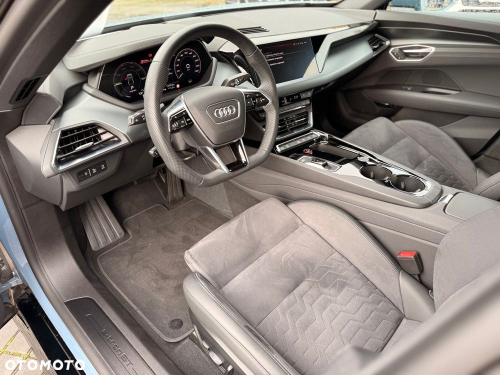 Audi e-tron GT - 9