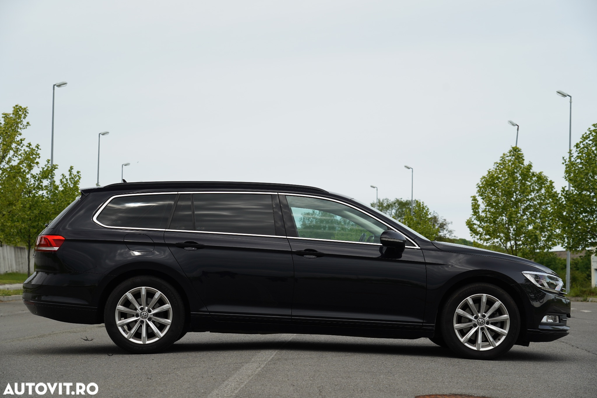 Volkswagen Passat Variant 2.0 TDI Comfortline - 19