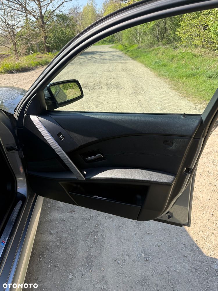 BMW Seria 5 530xd - 35