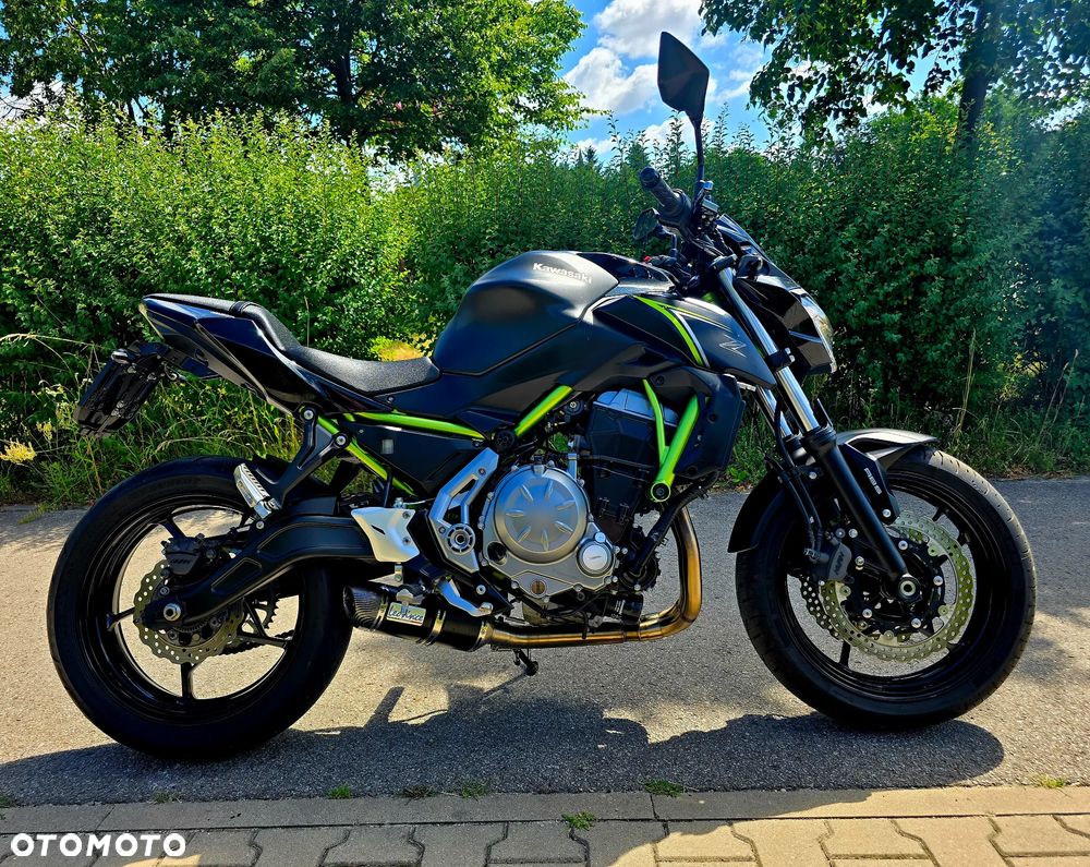 Kawasaki Z 650 - 12