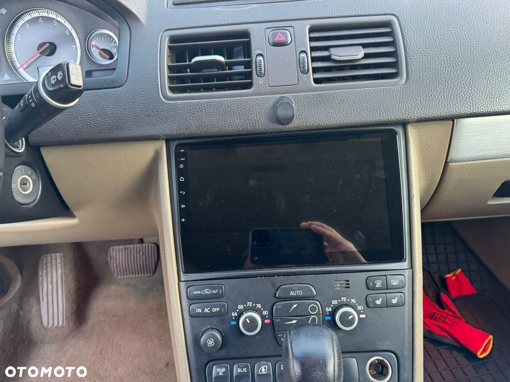 Volvo XC 90 3.2 AWD Geartonic Kinetic - 13