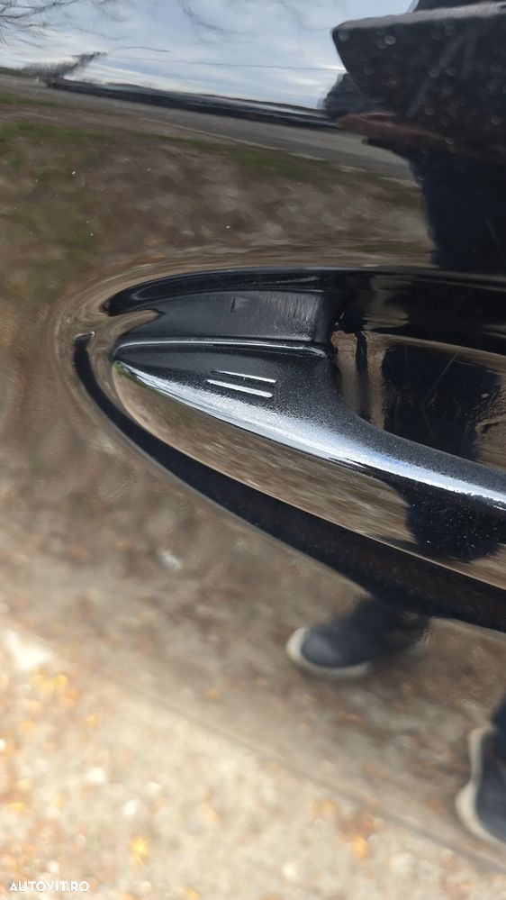 Toyota Prius (Hybrid) - 15