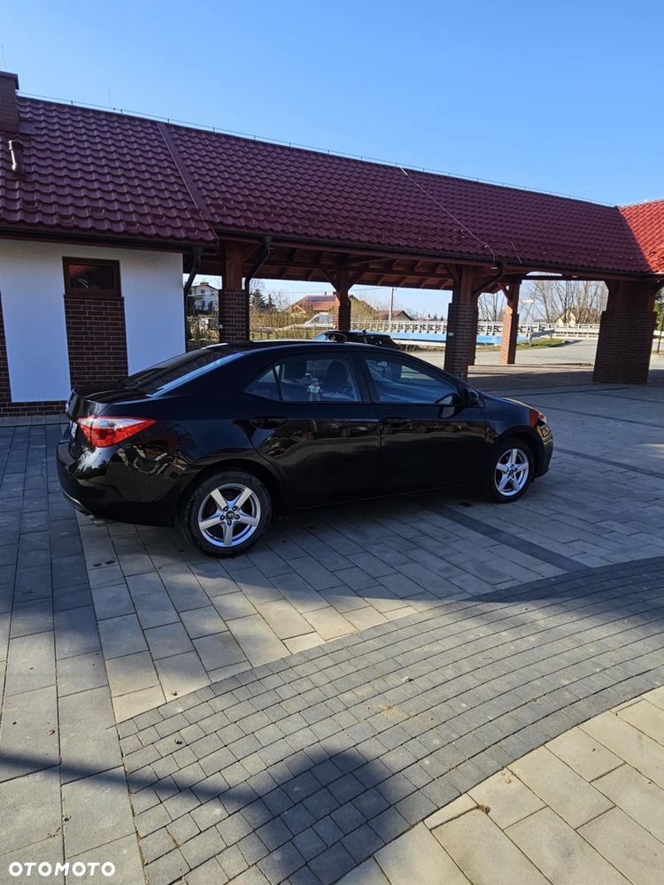 Toyota Corolla - 7
