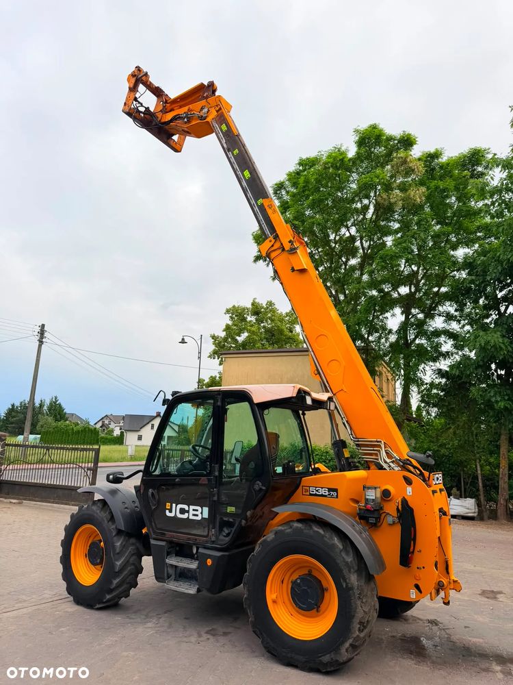 JCB 536-70 Agri Xtra - 14