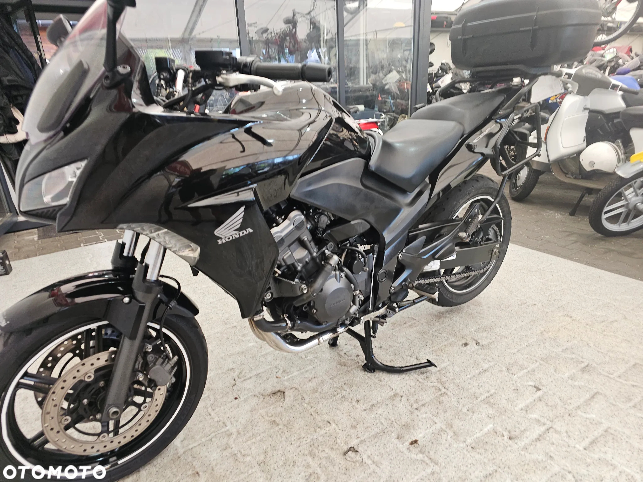 Honda CBF - 23