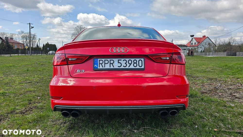 Audi S3 S tronic - 11