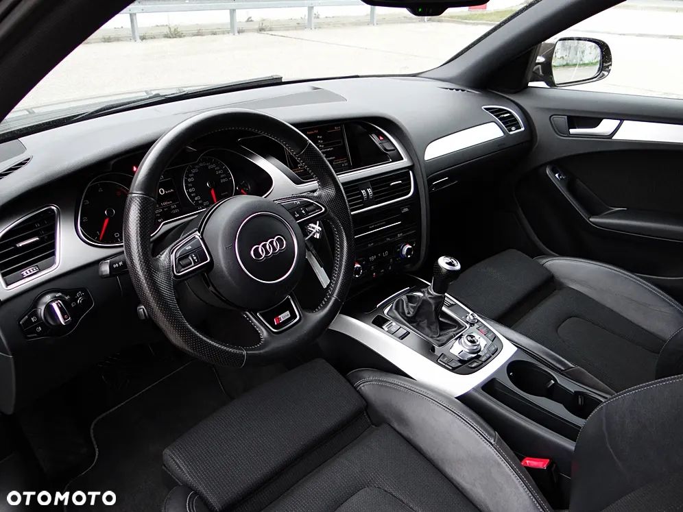 Audi A4 Avant 2.0 TDI DPF S line Sportpaket - 24