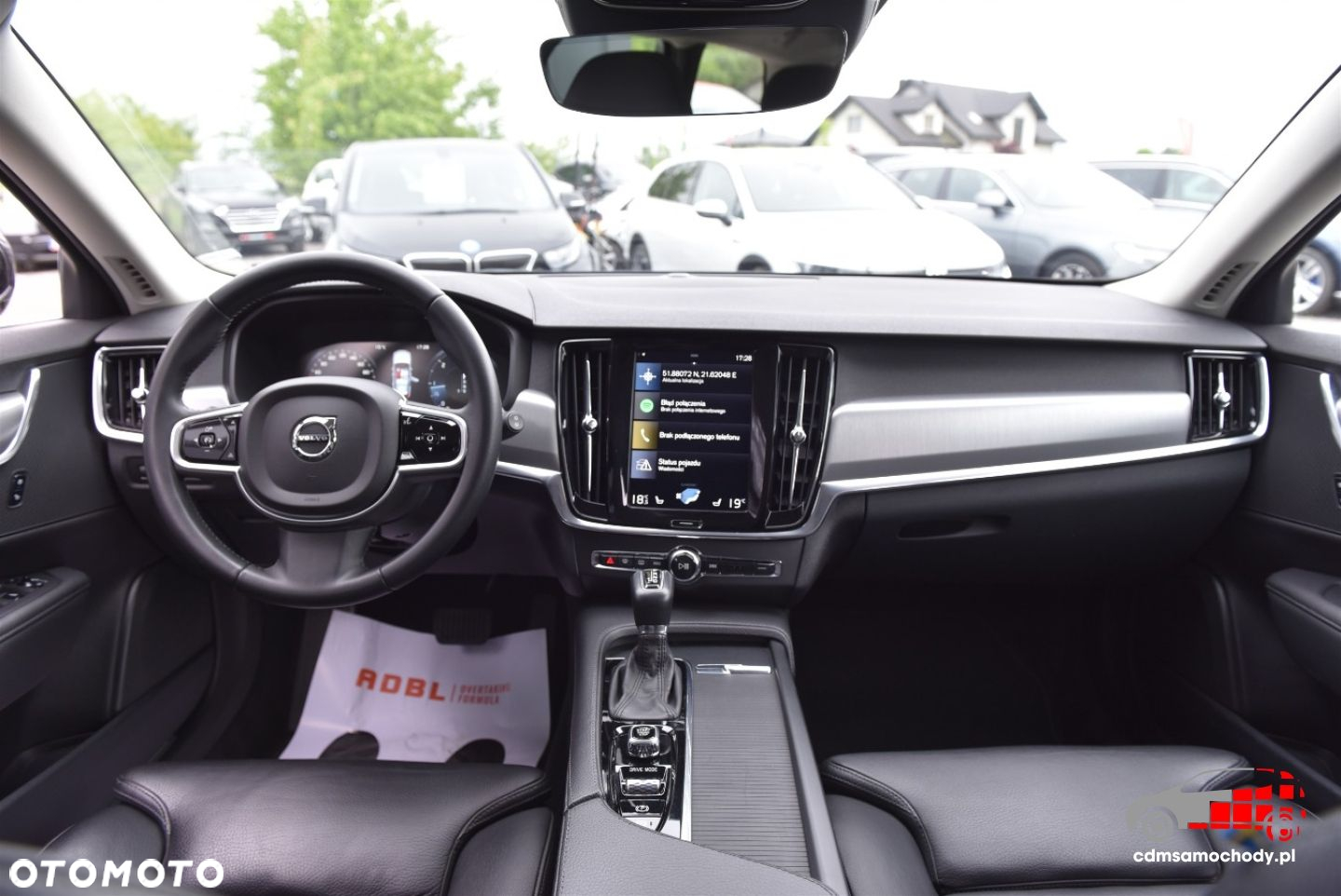 Volvo V90 D4 Momentum - 22