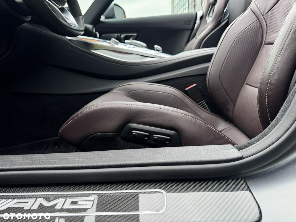 Mercedes-Benz AMG GT - 26