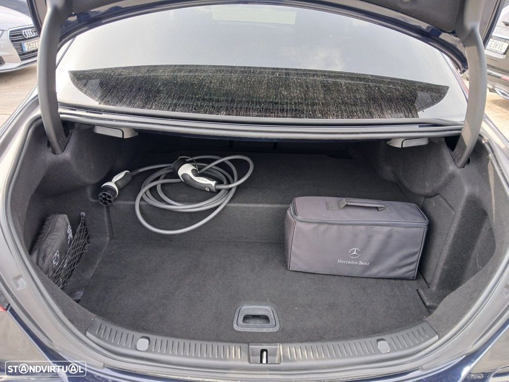 Mercedes-Benz E 300 de Avantgarde - 9