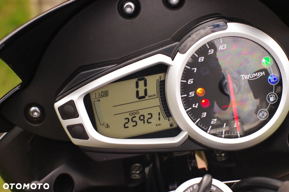 Triumph Speed Triple - 21