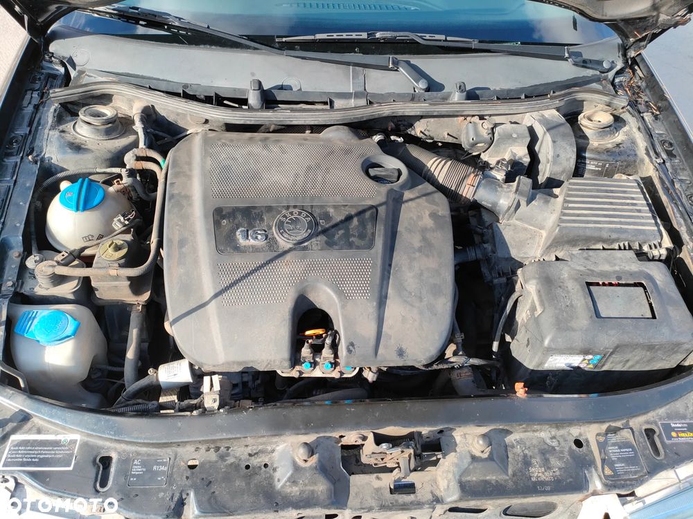 Skoda Octavia 1.6 Tour - 17
