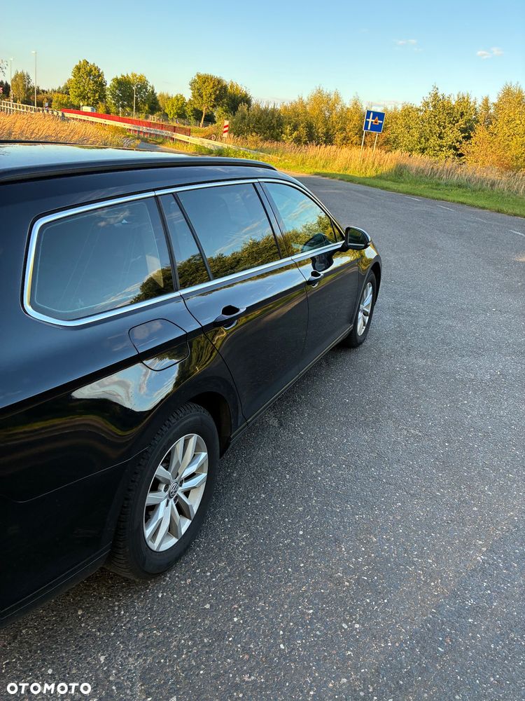Volkswagen Passat 2.0 TDI BMT Comfortline DSG - 9