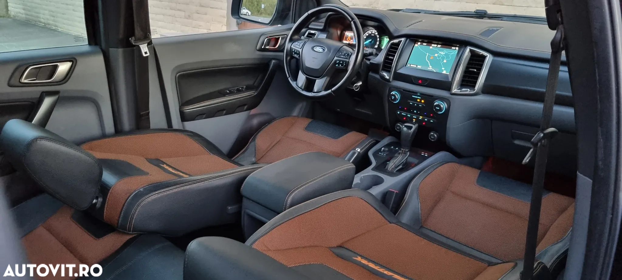 Ford Ranger Pick-Up 3.2 Duratorq 200 CP 4x4 Cabina Dubla Wildtrack Aut. - 24