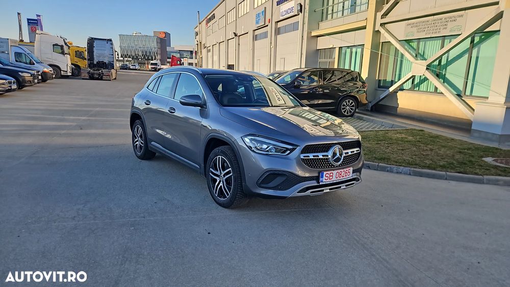Mercedes-Benz GLA 250 e 8G-DCT Style
