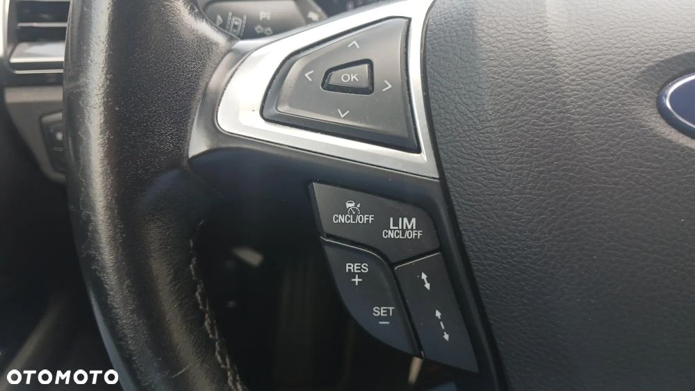 Ford Mondeo 2.0 EcoBlue Titanium - 22