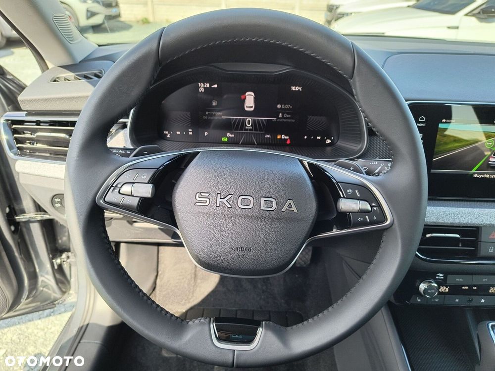 Skoda Kamiq 1.0 TSI Drive DSG - 28