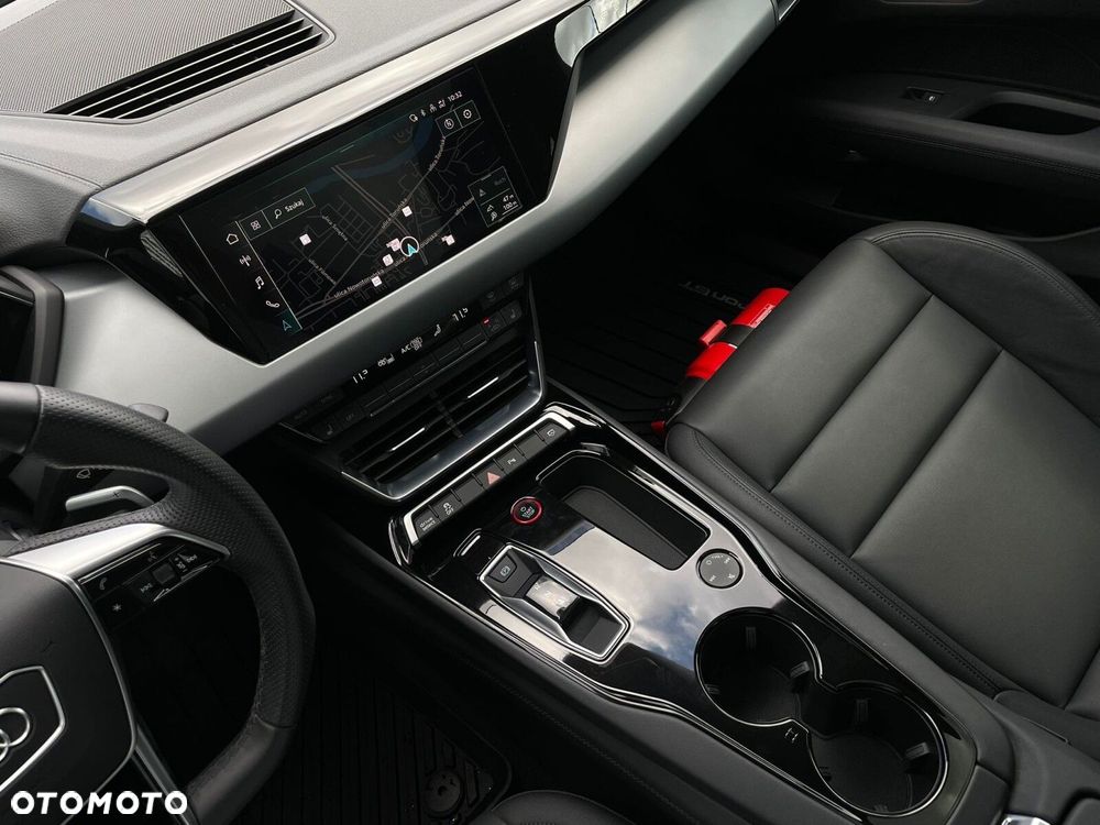 Audi e-tron GT - 34