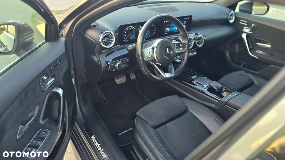 Mercedes-Benz Klasa A 200 AMG Line 7G-DCT - 9