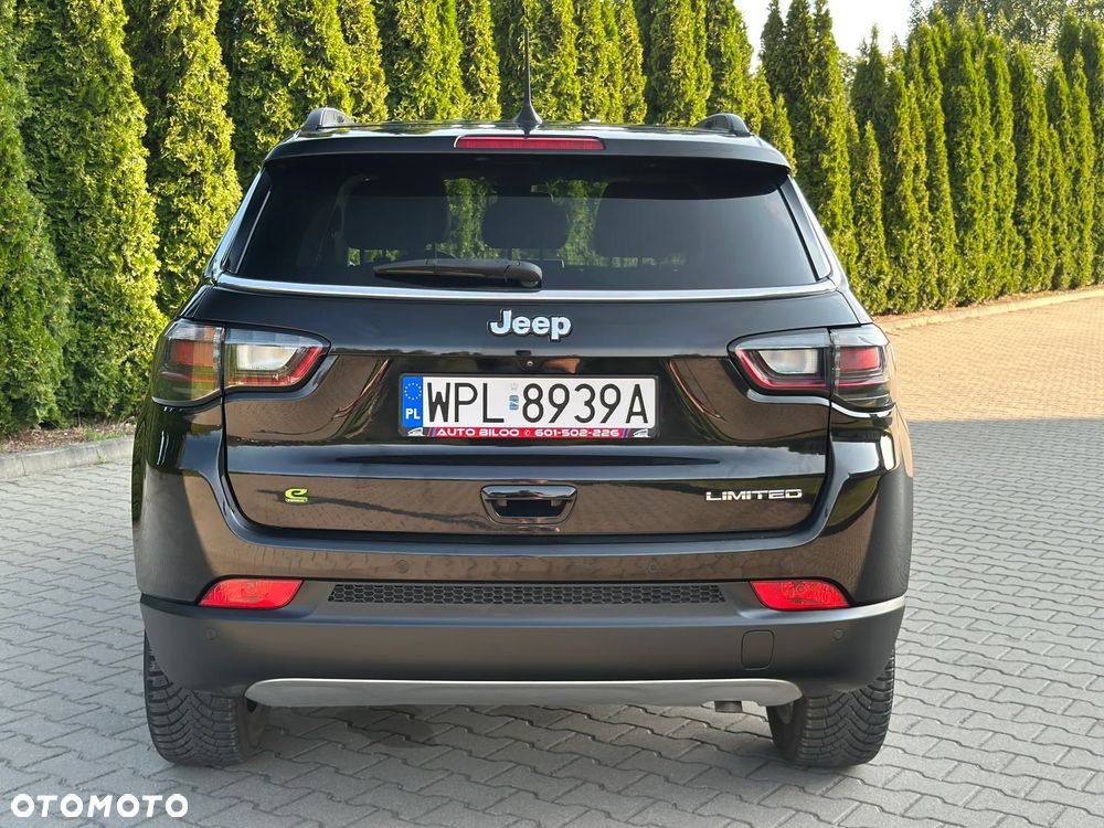 Jeep Compass - 12