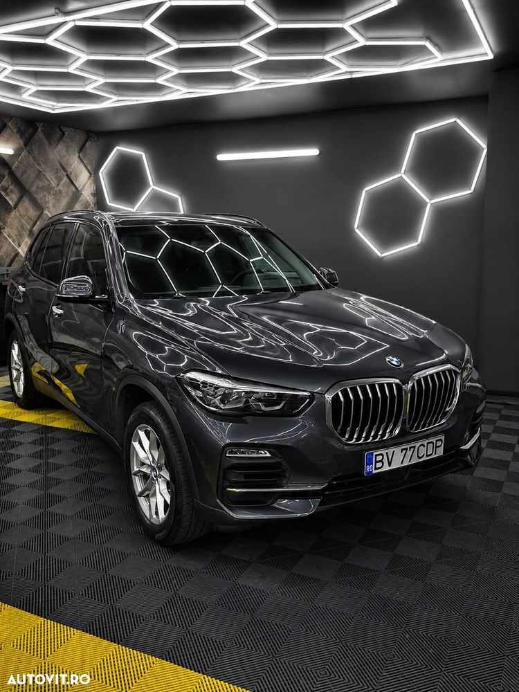BMW X5 xDrive45e - 1