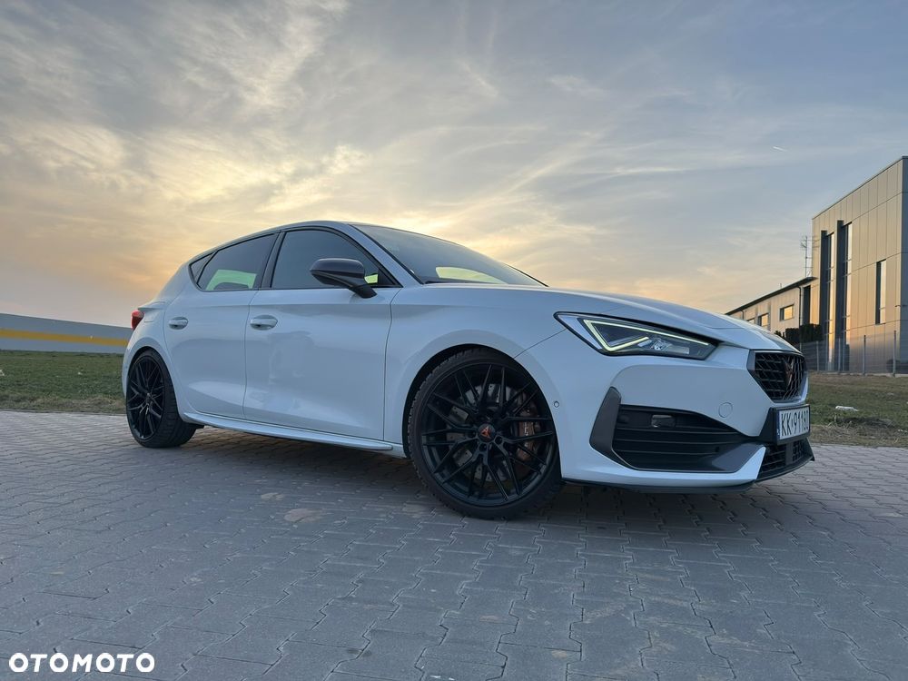 Cupra Leon 2.0 TSI DSG - 28