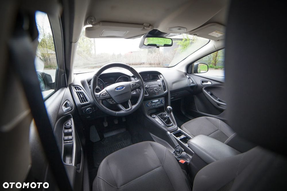 Ford Focus 1.0 EcoBoost Trend ASS - 35
