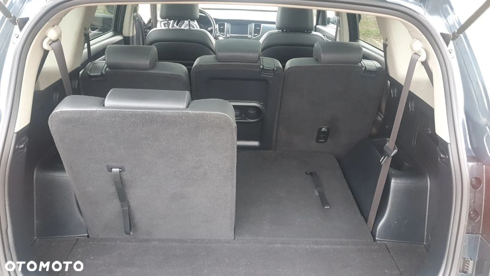 Kia Carens 1.7 CRDi 115 Dream Team Edition - 18