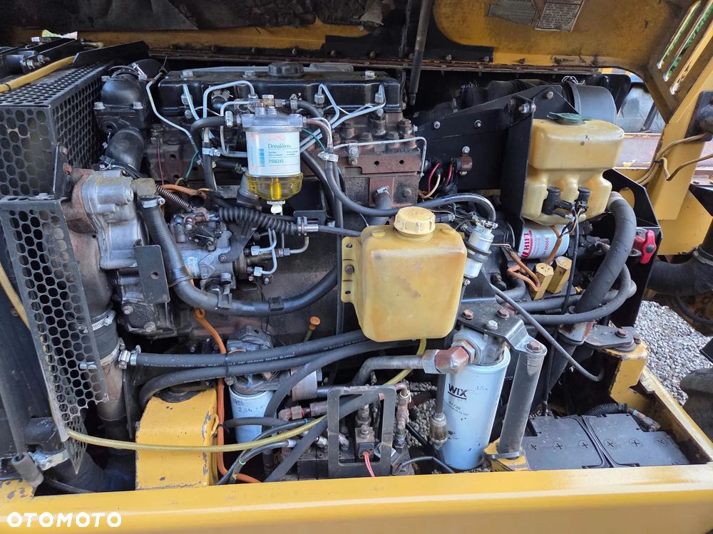 Caterpillar CAT TH62 - 17