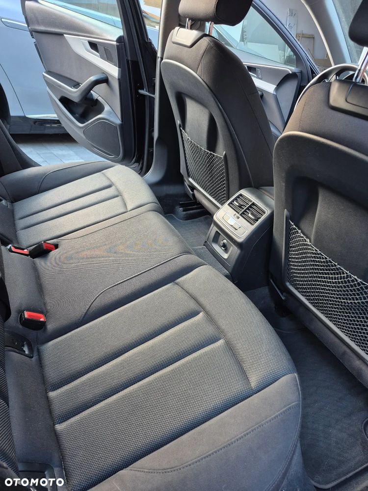 Audi A4 Avant 45 TFSI mHEV Quattro Advanced S tronic - 16