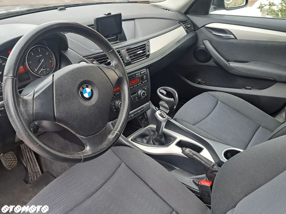 BMW X1 xDrive20d xLine - 8