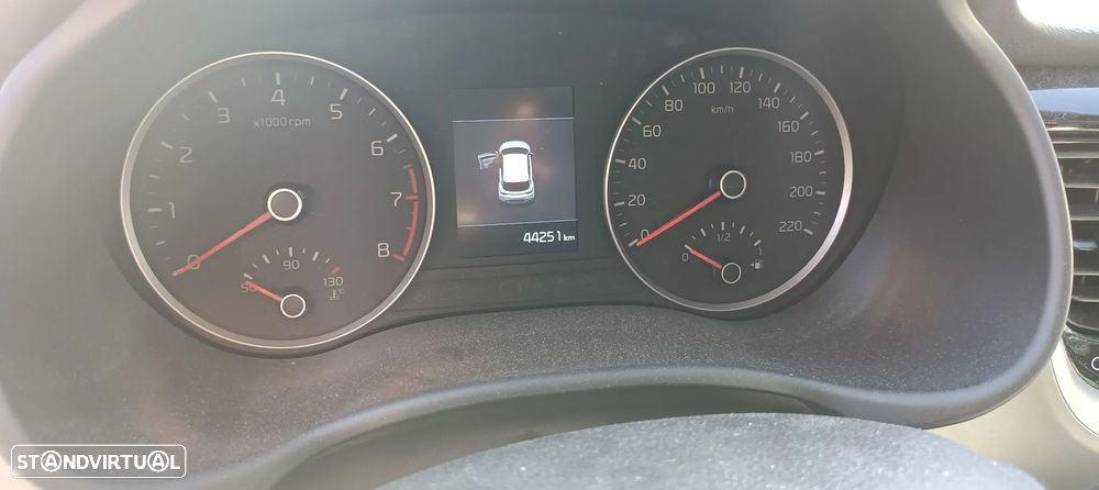 Kia Stonic - 6