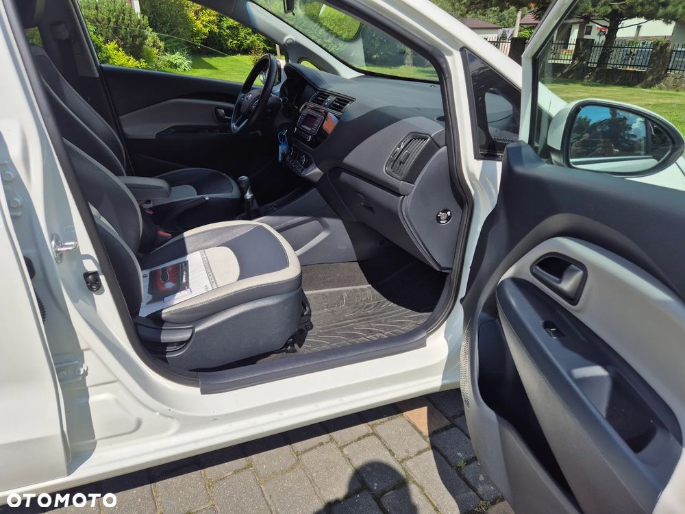 Kia Rio 1.2 XL Business Line - 8
