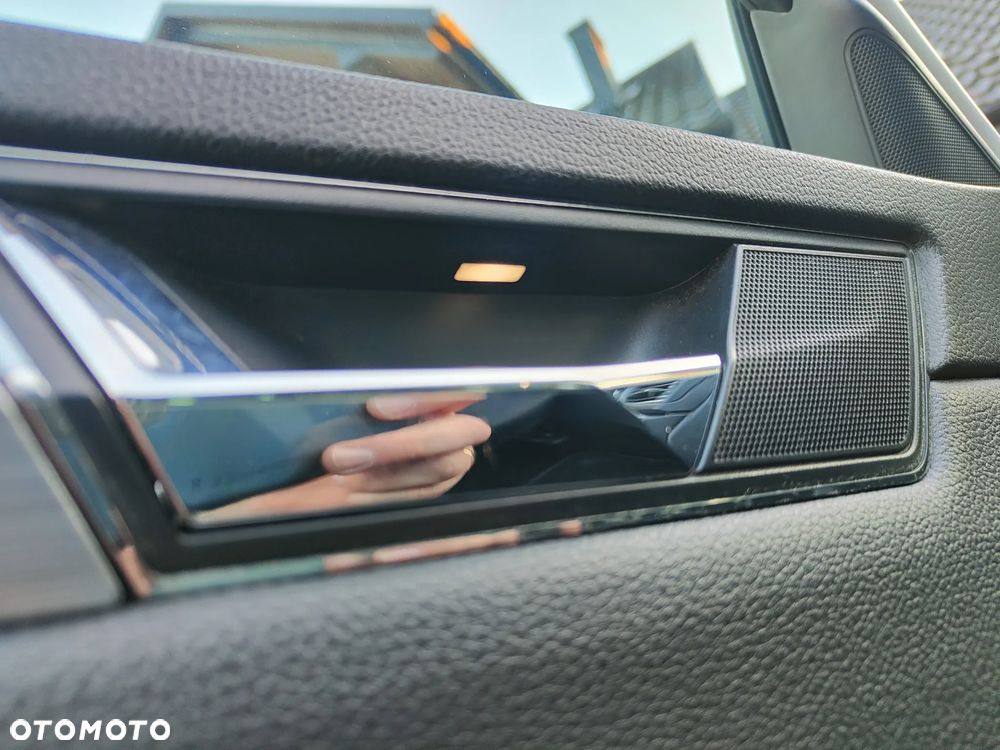 Skoda Superb 2.0 TDI Active DSG7 - 36