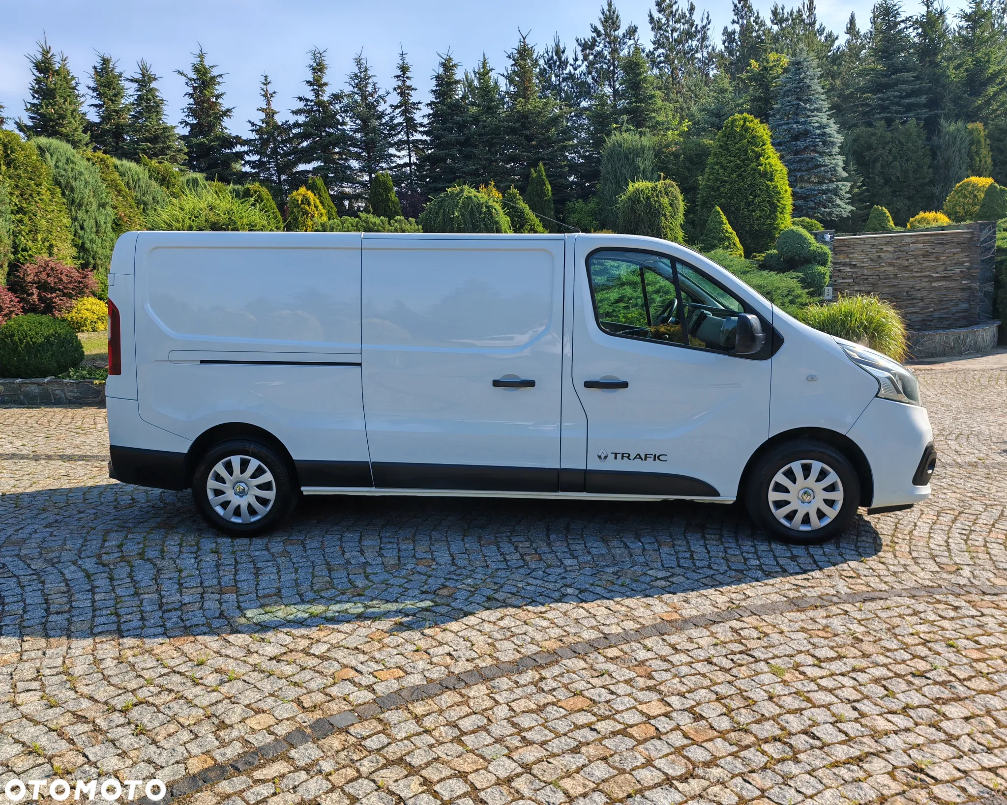 Renault TRAFIC - 4