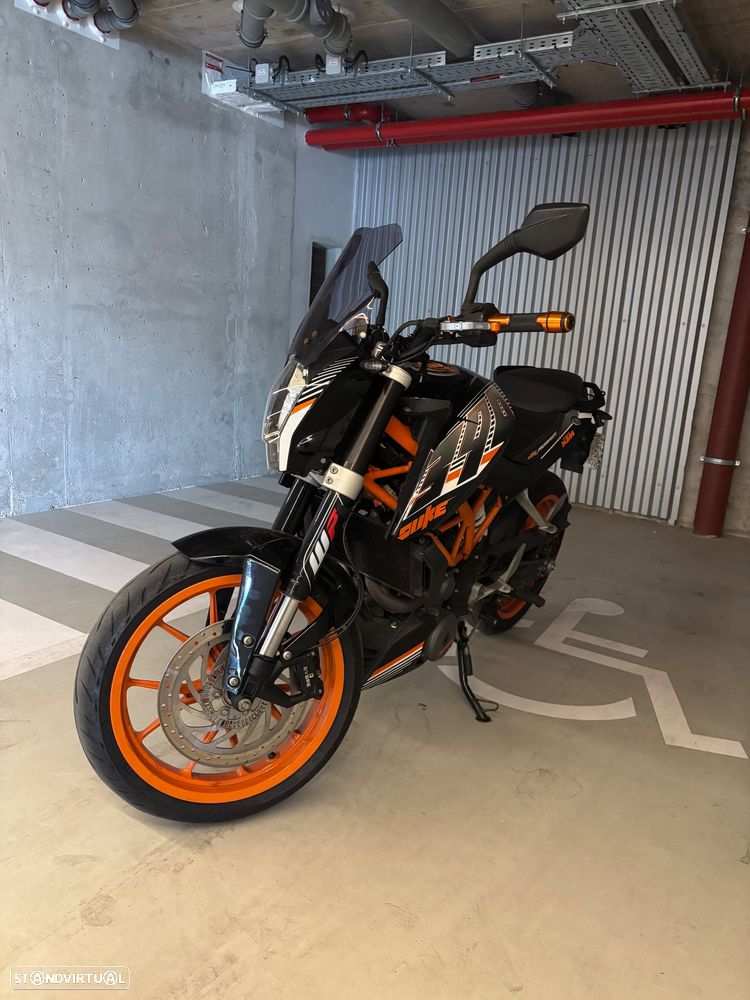 KTM 390 - 2