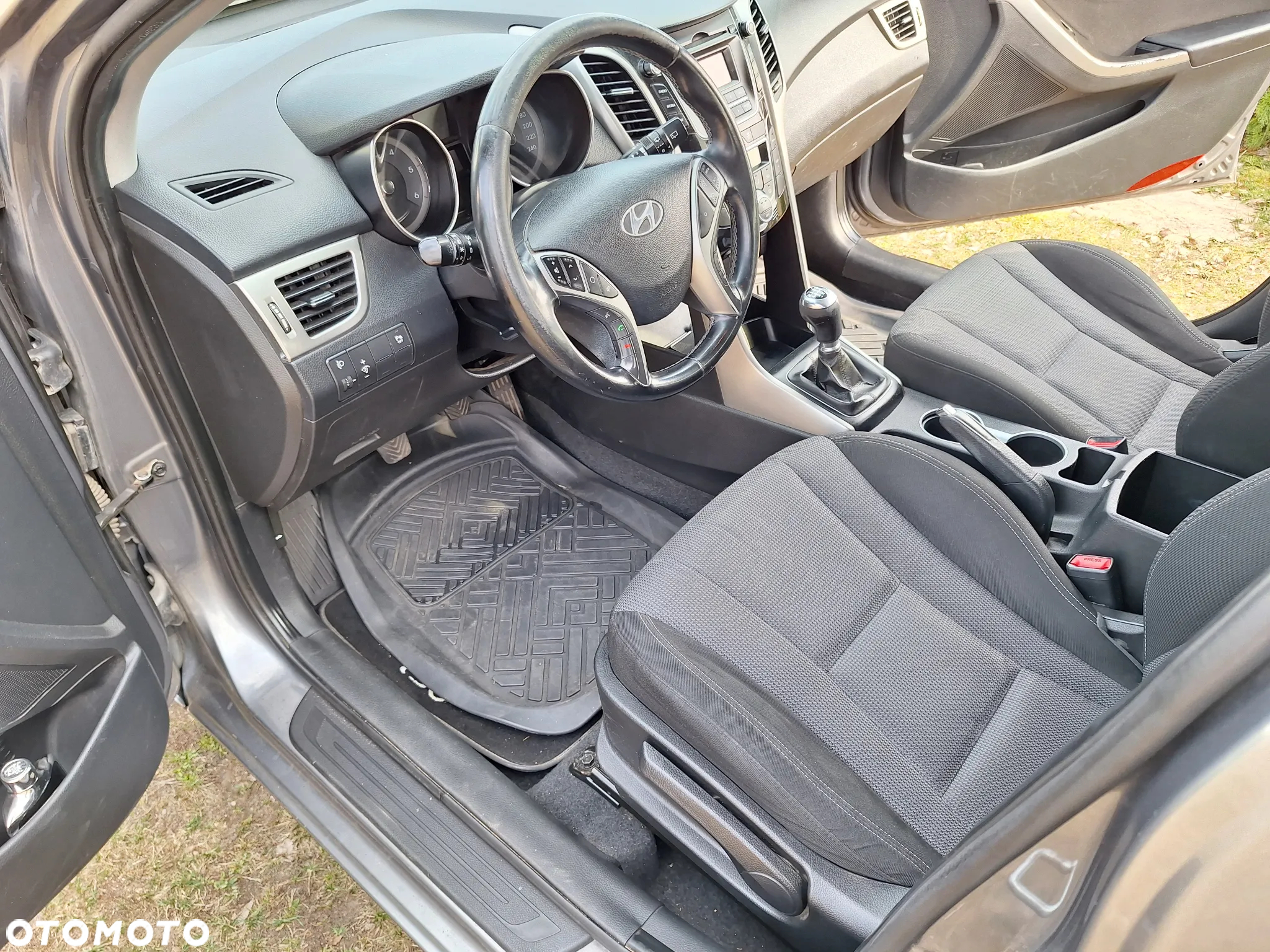 Hyundai i30 1.6 CRDi Classic - 10