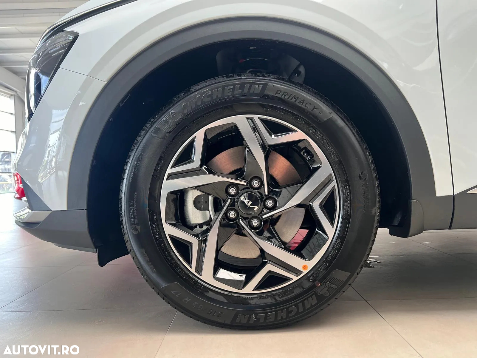 Kia Sportage 1.6 T-GDI MHEV 7DCT HP 4x2 Urban - 19