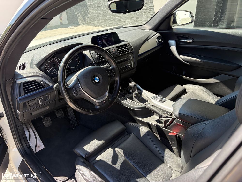BMW 116 i Pack M - 14