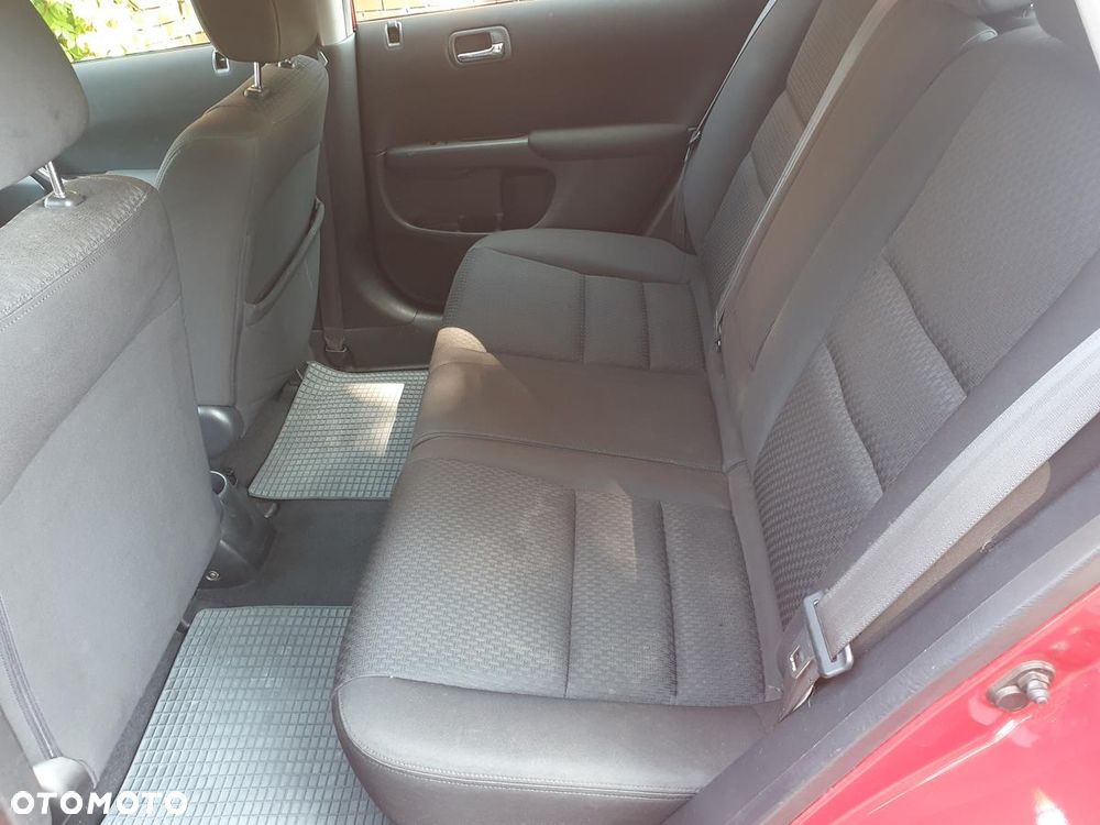 Honda Civic 1.6i Extra Edition - 9