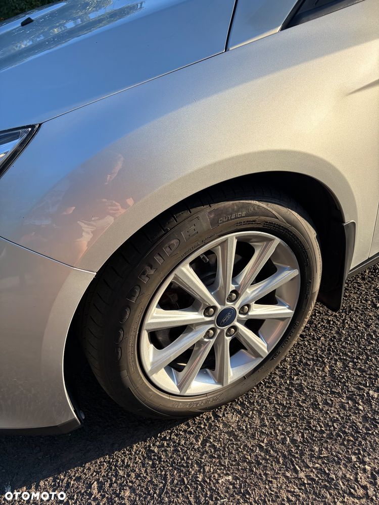 Ford Focus 1.5 TDCi Trend Sport ASS - 6