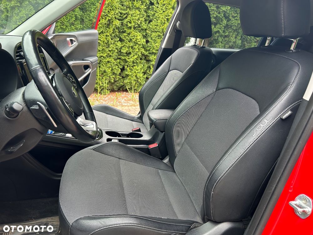 Kia Soul 64kWh XL - 7