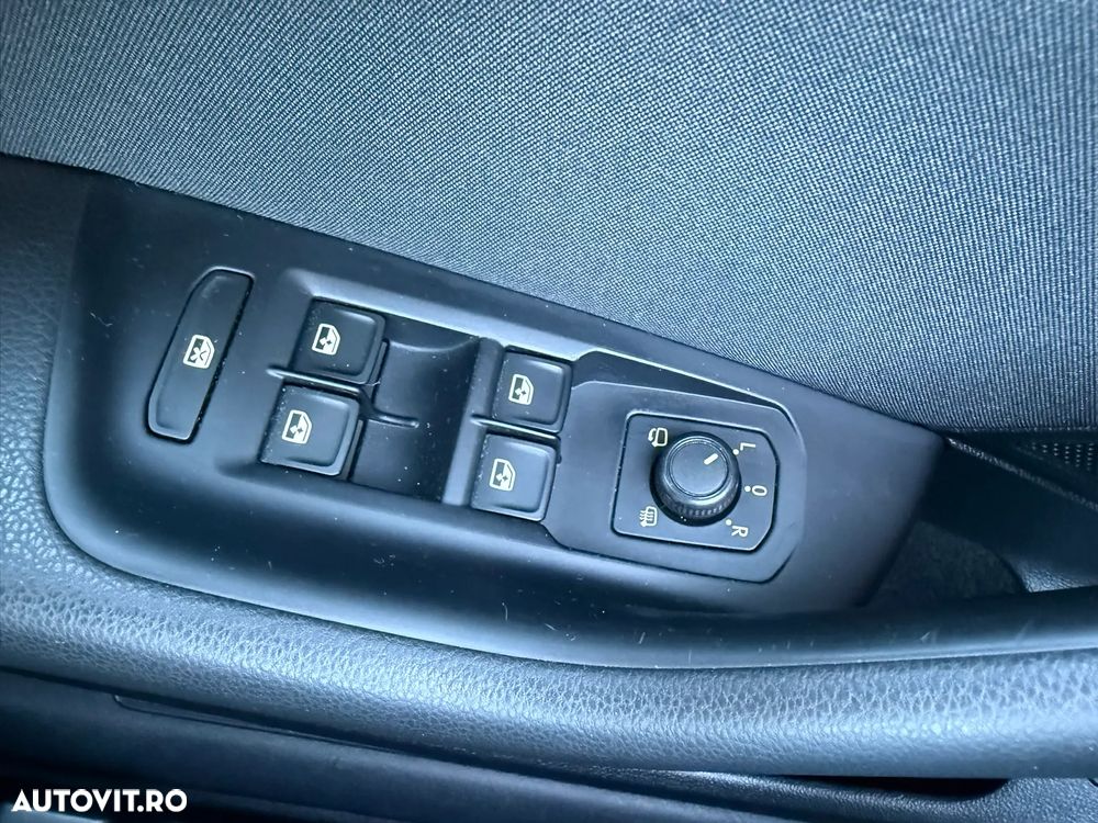 Volkswagen Passat 1.6 TDI (BlueMotion Technology) DSG Comfortline - 31