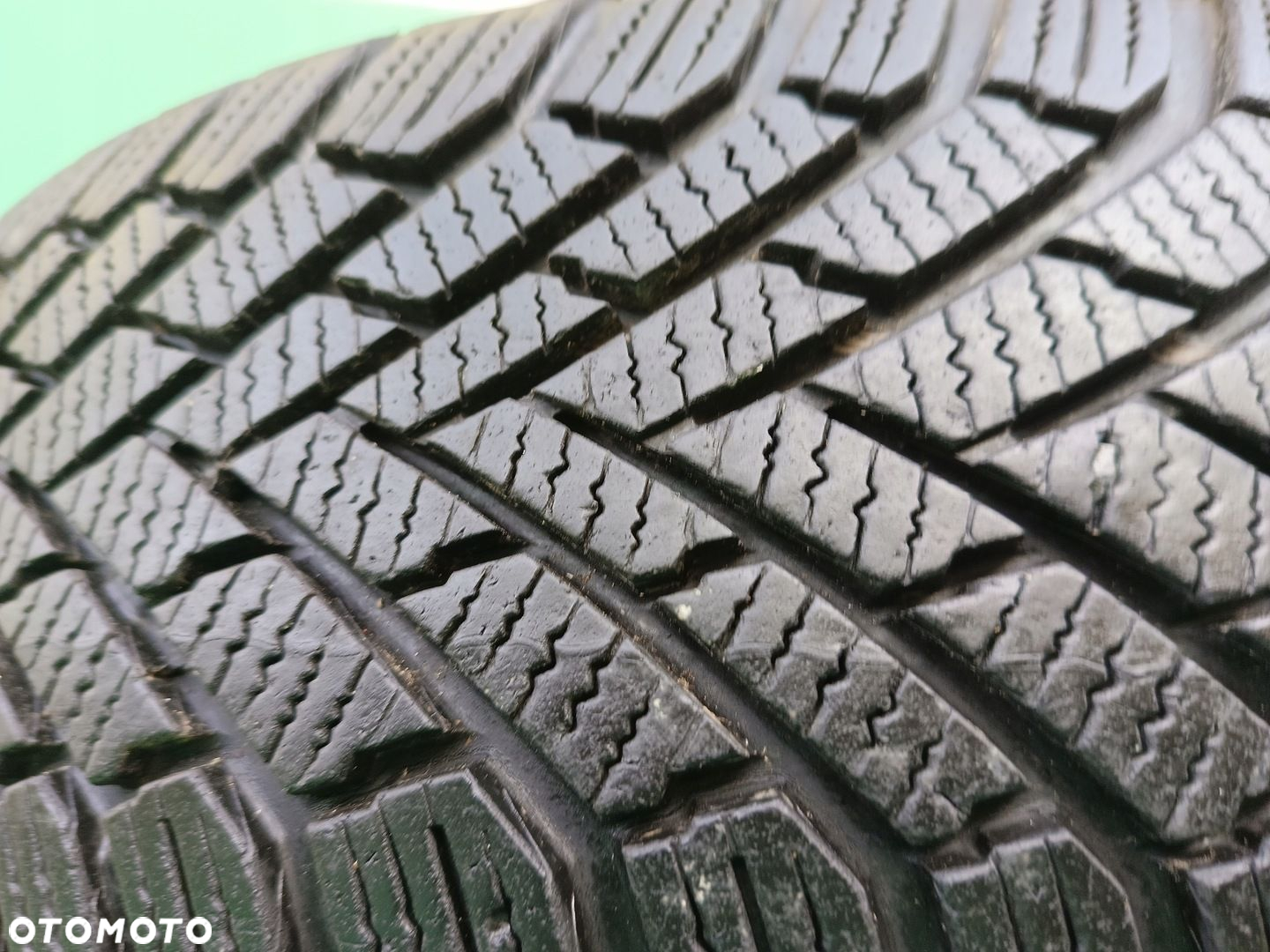 CONTINENTAL WinterContact TS860 185/65/15, 1 szt 7,4 mm - 3