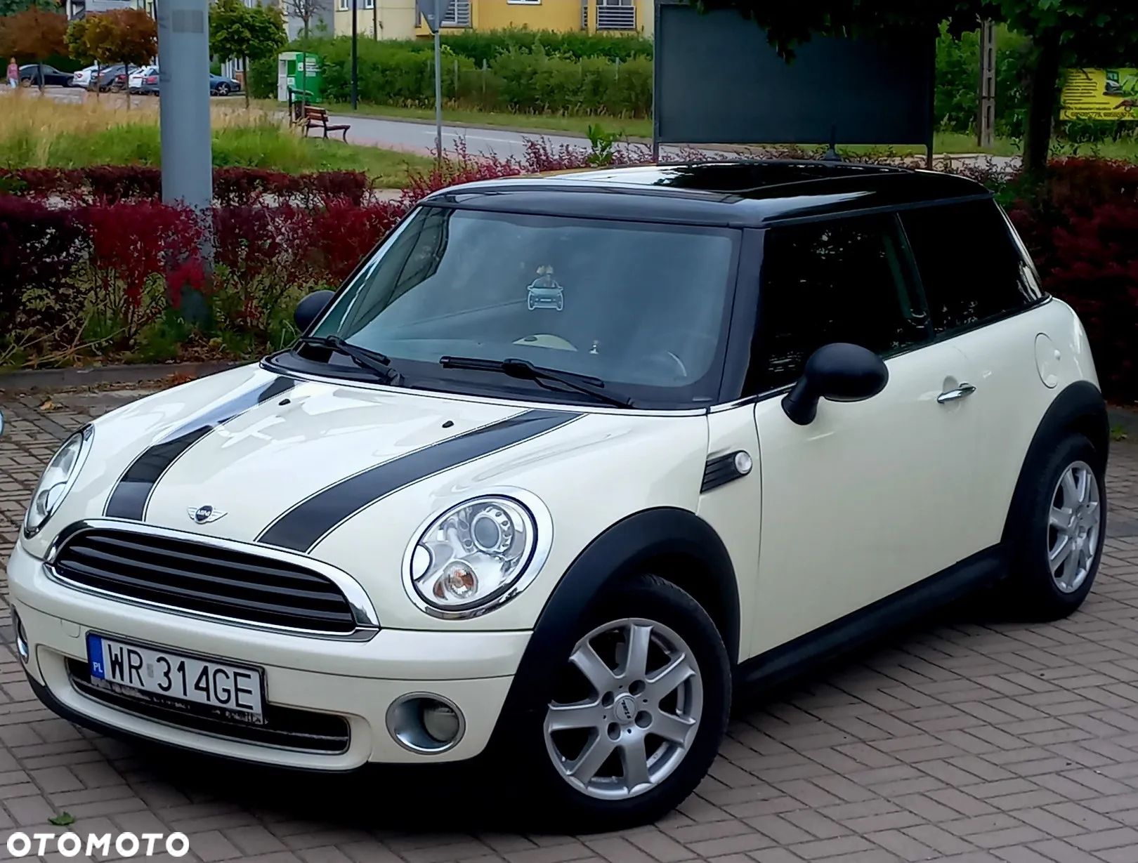 MINI ONE - 5