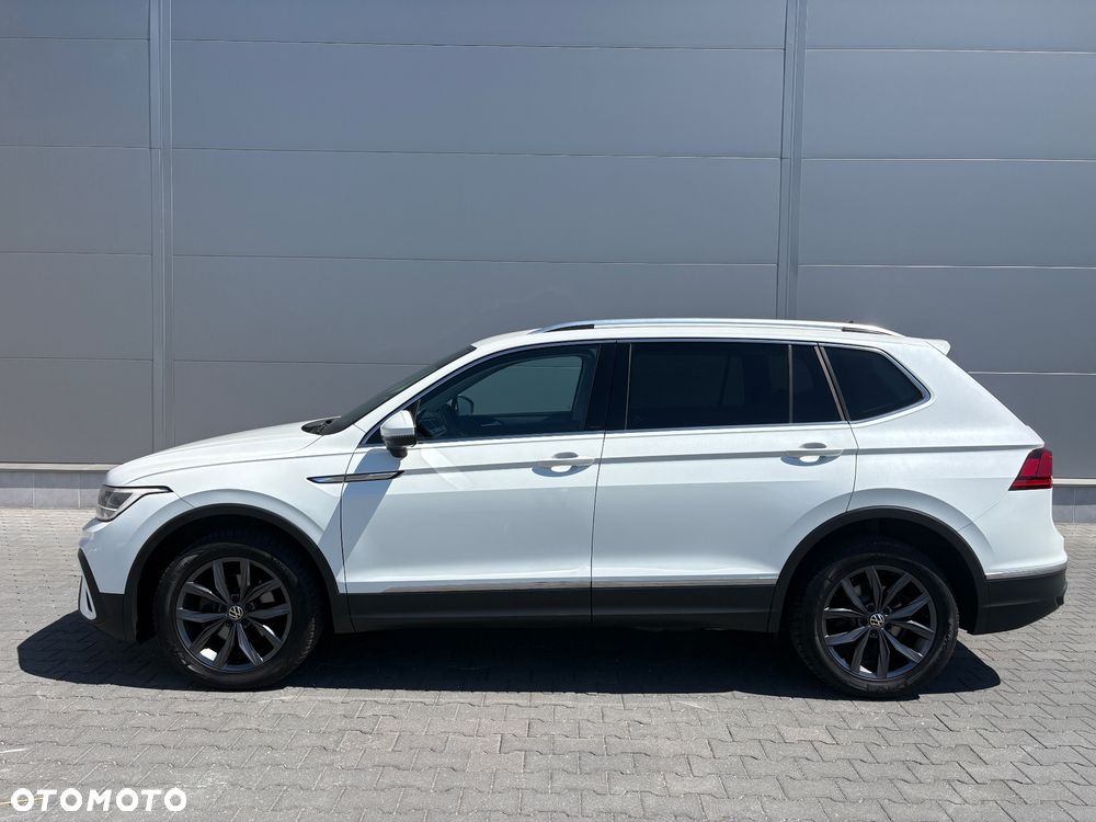 Volkswagen Tiguan Allspace 2.0 TDI SCR Comfortline - 17