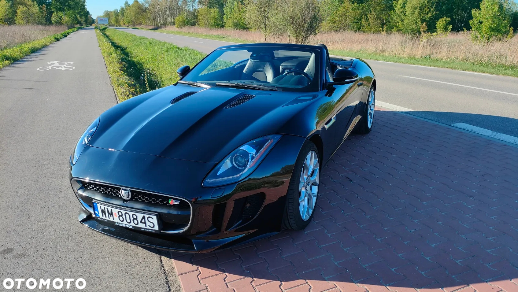 Jaguar F-Type Cabriolet - 11