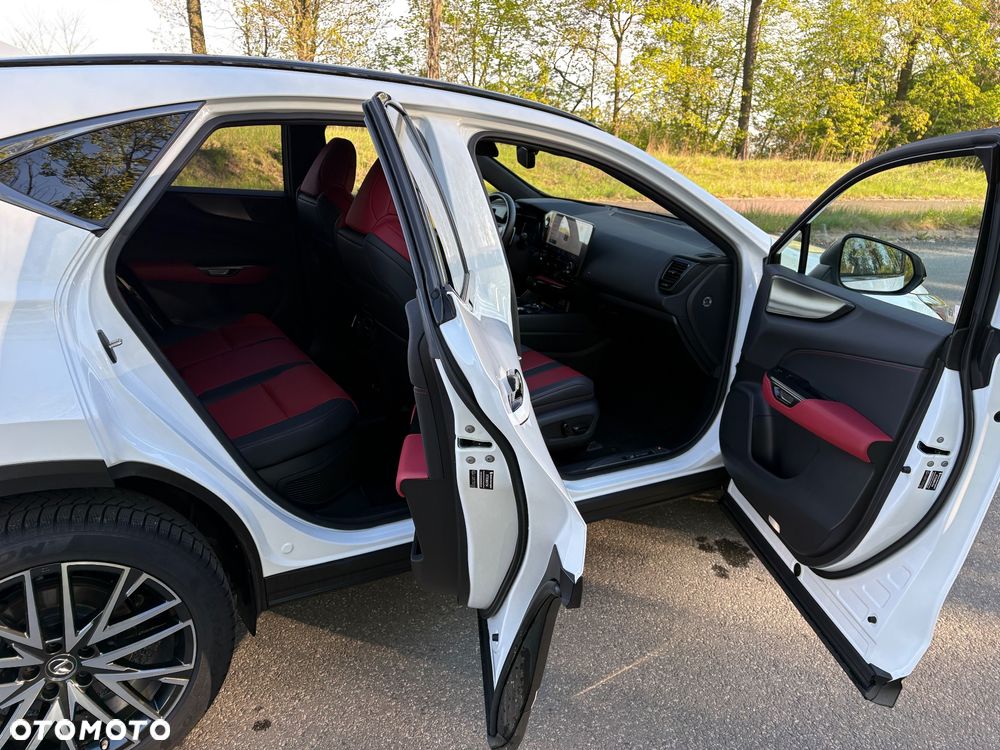 Lexus NX 450h+ Omotenashi AWD - 6
